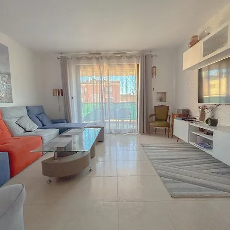 Lumineux Avec Box, Proche Plage,centre, Raphael Apartment